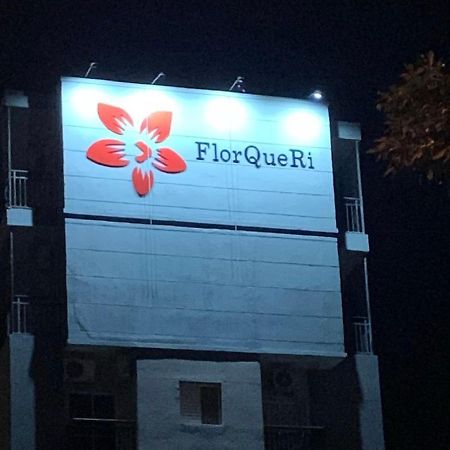 Flor Que Ri - Flats Mobiliados Na Melhor Localizacao Olimpia Ngoại thất bức ảnh