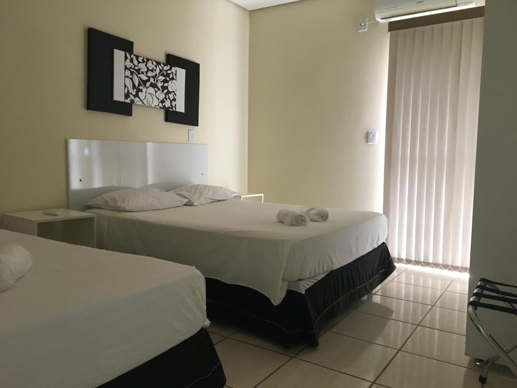 Flor Que Ri - Flats Mobiliados Na Melhor Localizacao Olimpia Phòng bức ảnh