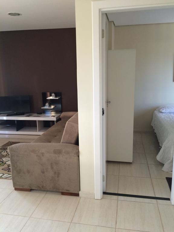 Flor Que Ri - Flats Mobiliados Na Melhor Localizacao Olimpia Phòng bức ảnh